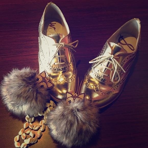 Sam Edelman Shoes - Sam Edelman beautiful gold metallic oxfords